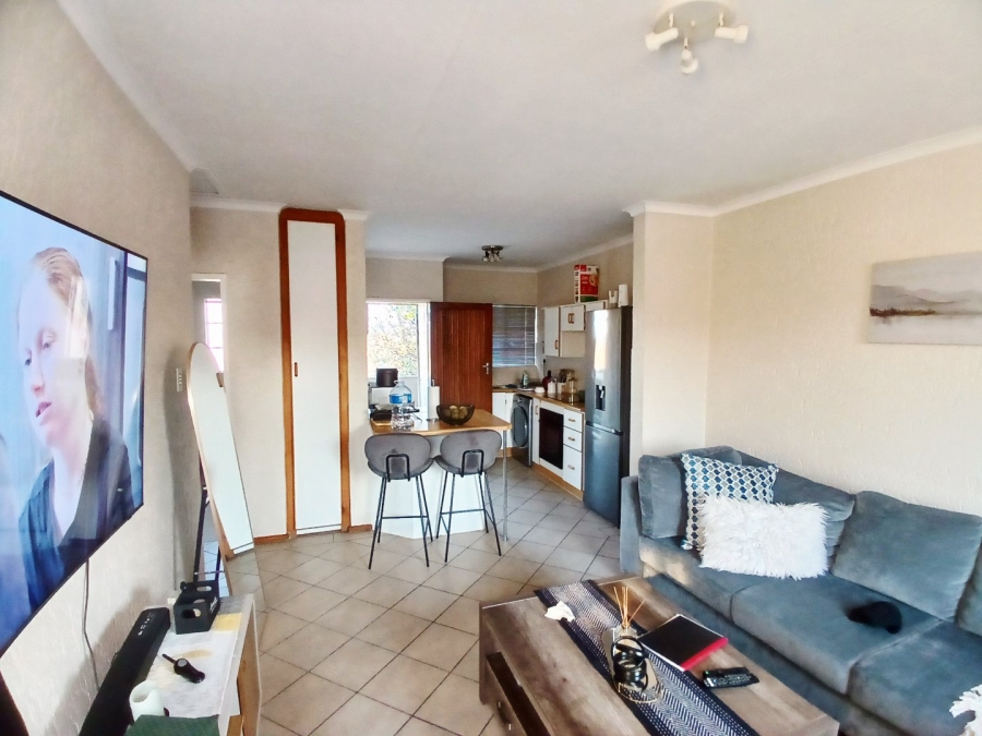 2 Bedroom Property for Sale in Bartlett Gauteng