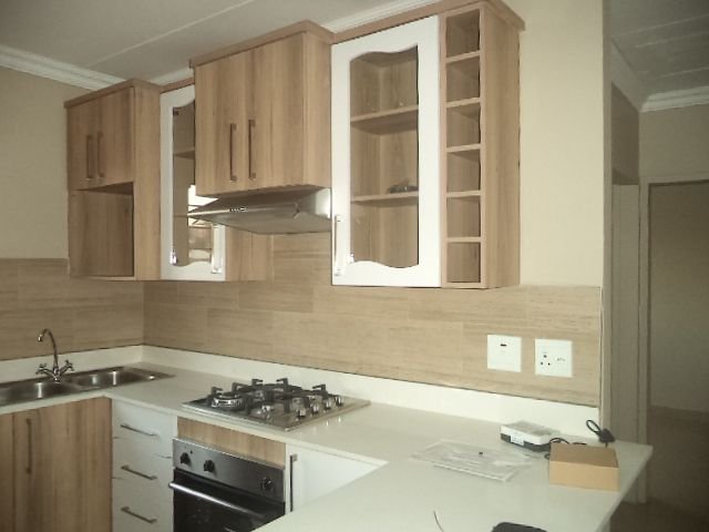2 Bedroom Property for Sale in Andeon Gauteng