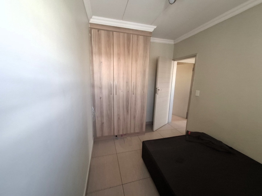 2 Bedroom Property for Sale in Andeon Gauteng