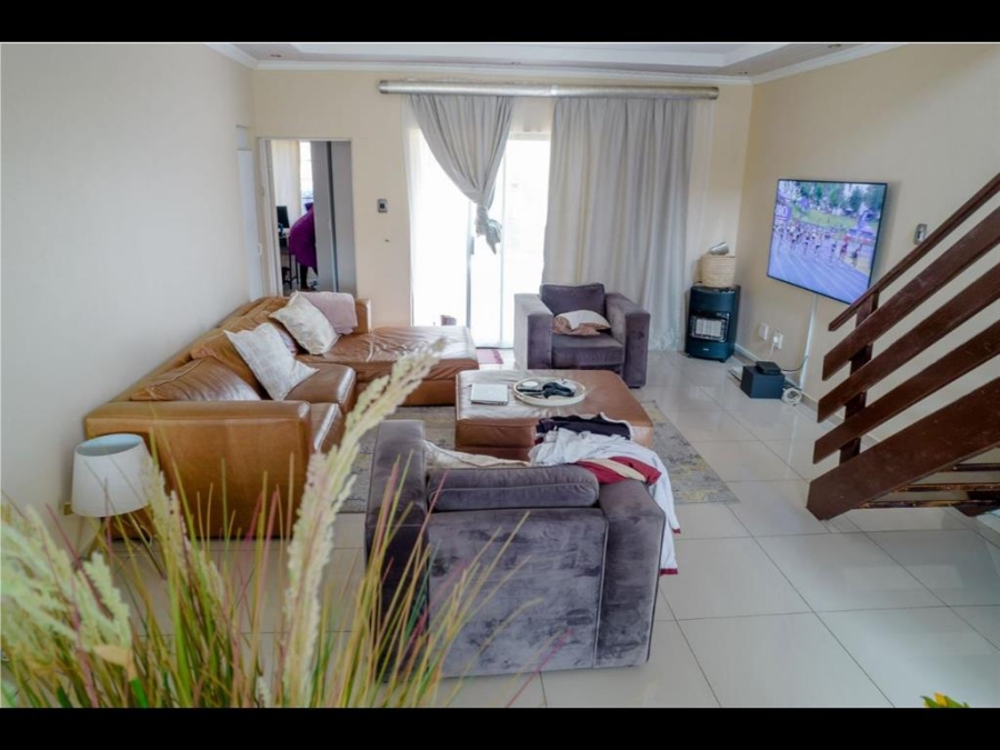 4 Bedroom Property for Sale in Carlswald Gauteng