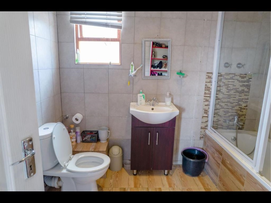 4 Bedroom Property for Sale in Carlswald Gauteng