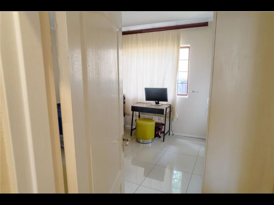 4 Bedroom Property for Sale in Carlswald Gauteng