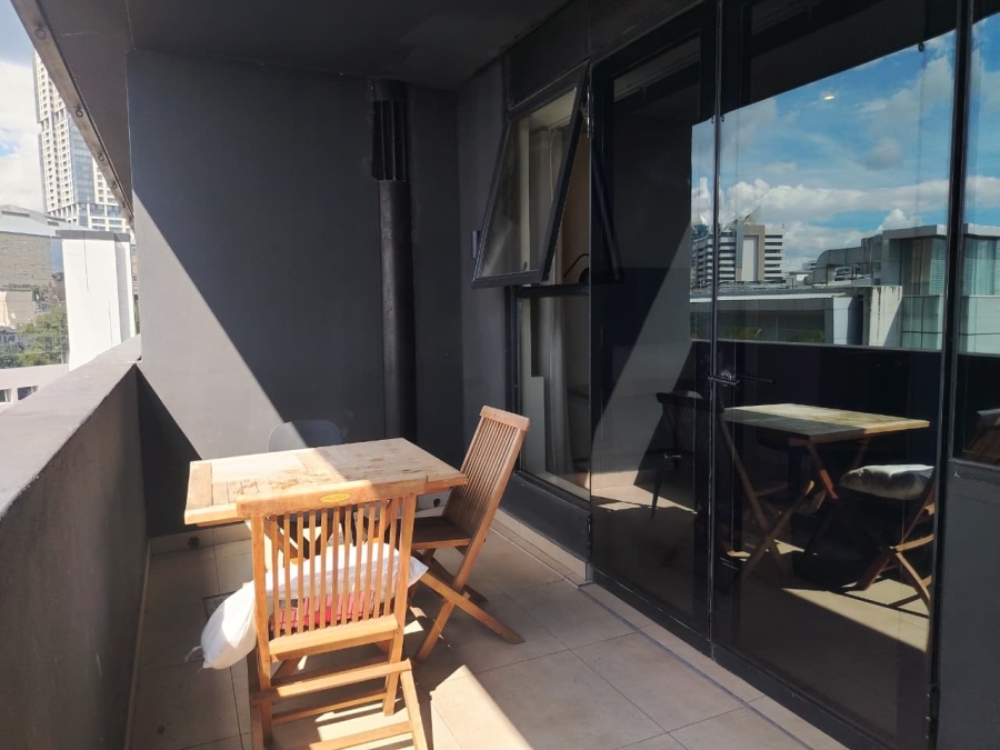 1 Bedroom Property for Sale in Sandton Central Gauteng