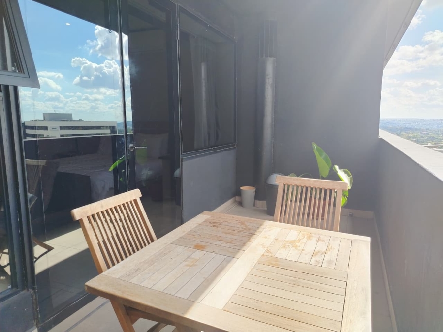 1 Bedroom Property for Sale in Sandton Central Gauteng