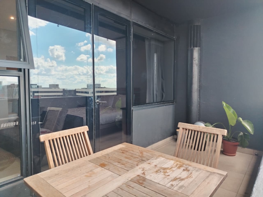 1 Bedroom Property for Sale in Sandton Central Gauteng