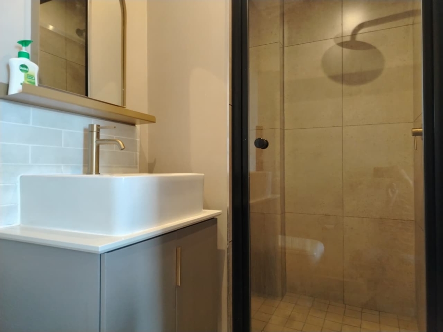 1 Bedroom Property for Sale in Sandton Central Gauteng