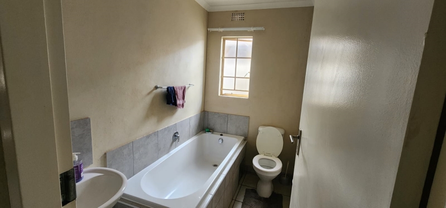 2 Bedroom Property for Sale in Sky City Gauteng