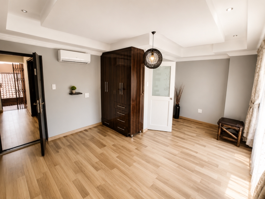 7 Bedroom Property for Sale in Vanderbijlpark SE 6 Gauteng