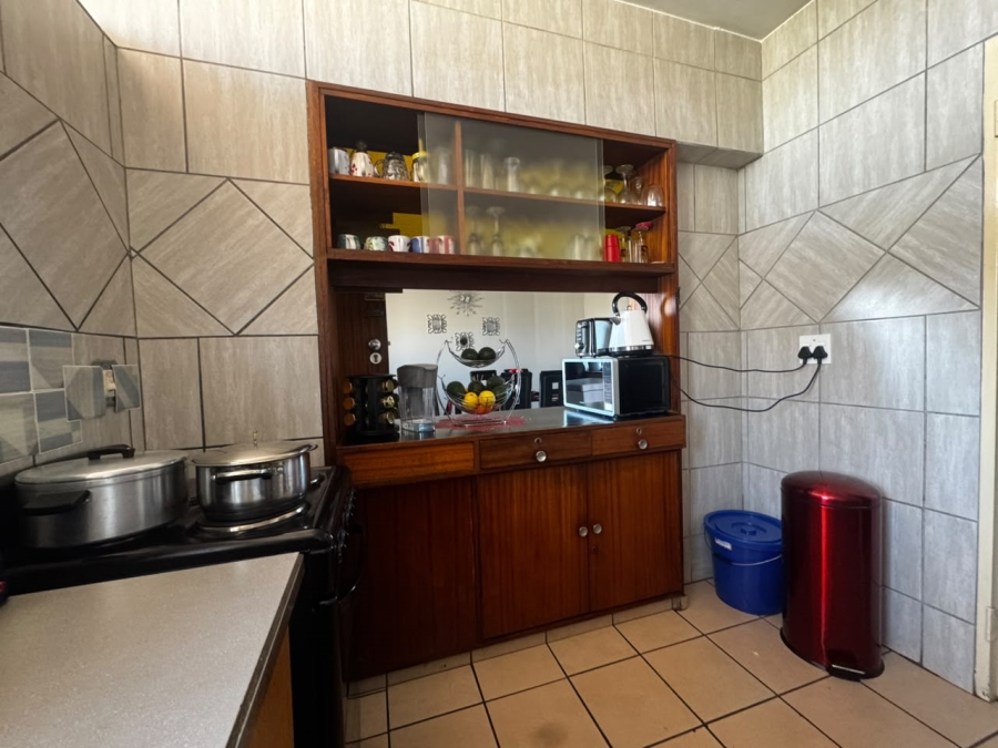 2 Bedroom Property for Sale in Muckleneuk Gauteng