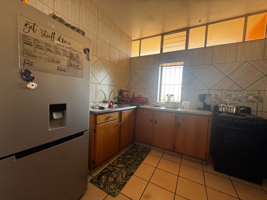 2 Bedroom Property for Sale in Muckleneuk Gauteng