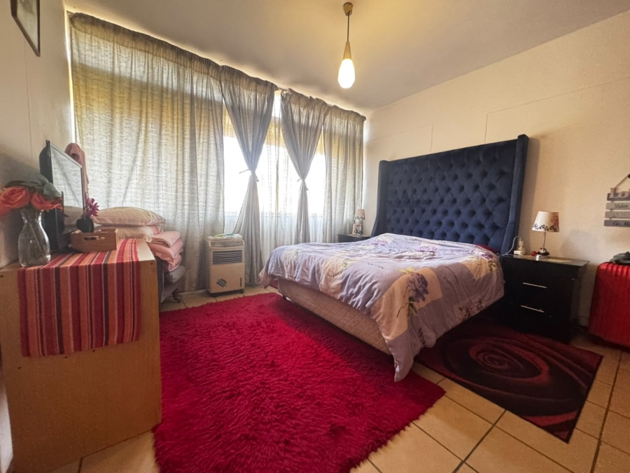 2 Bedroom Property for Sale in Muckleneuk Gauteng