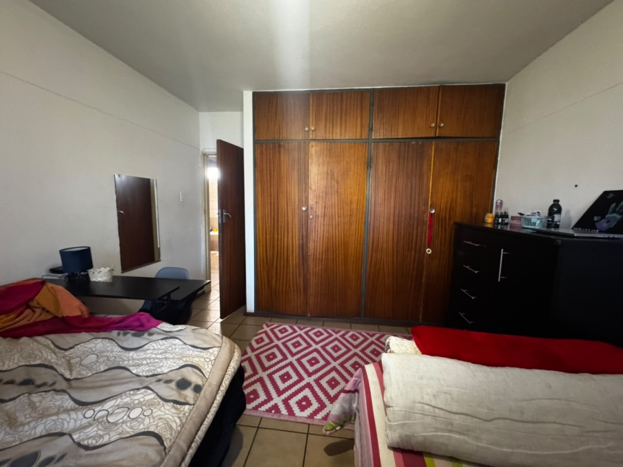 2 Bedroom Property for Sale in Muckleneuk Gauteng