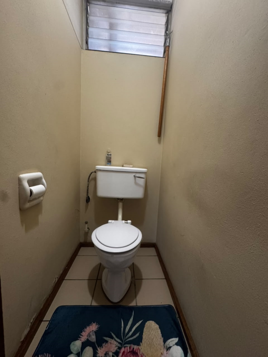 2 Bedroom Property for Sale in Muckleneuk Gauteng