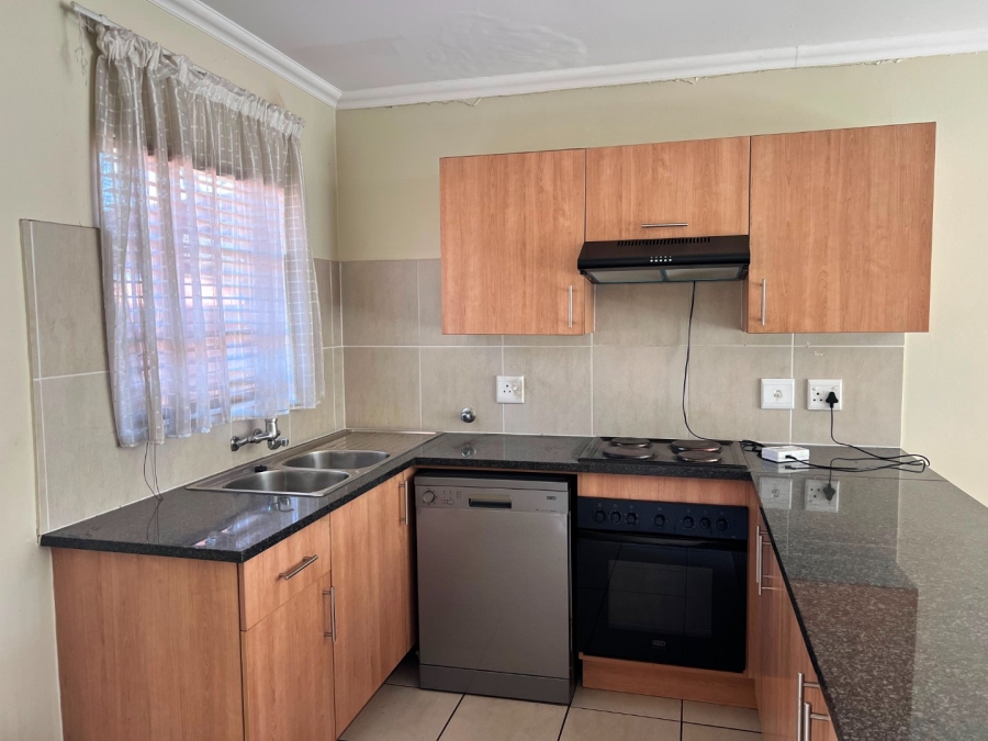 2 Bedroom Property for Sale in Equestria Gauteng