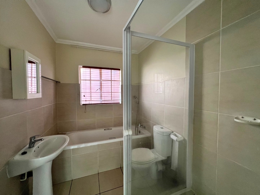 2 Bedroom Property for Sale in Equestria Gauteng