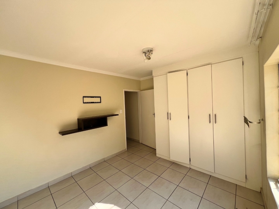 2 Bedroom Property for Sale in Equestria Gauteng