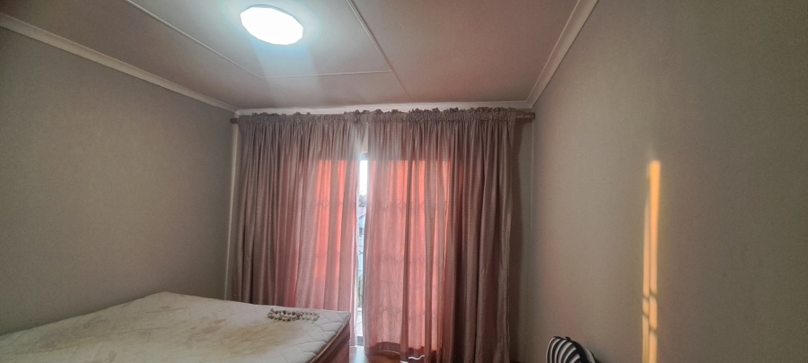 To Let 2 Bedroom Property for Rent in Eden Glen Gauteng