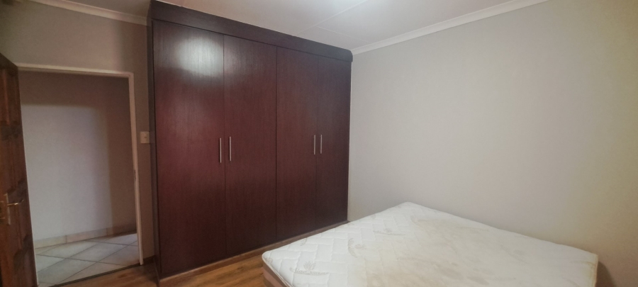 To Let 2 Bedroom Property for Rent in Eden Glen Gauteng