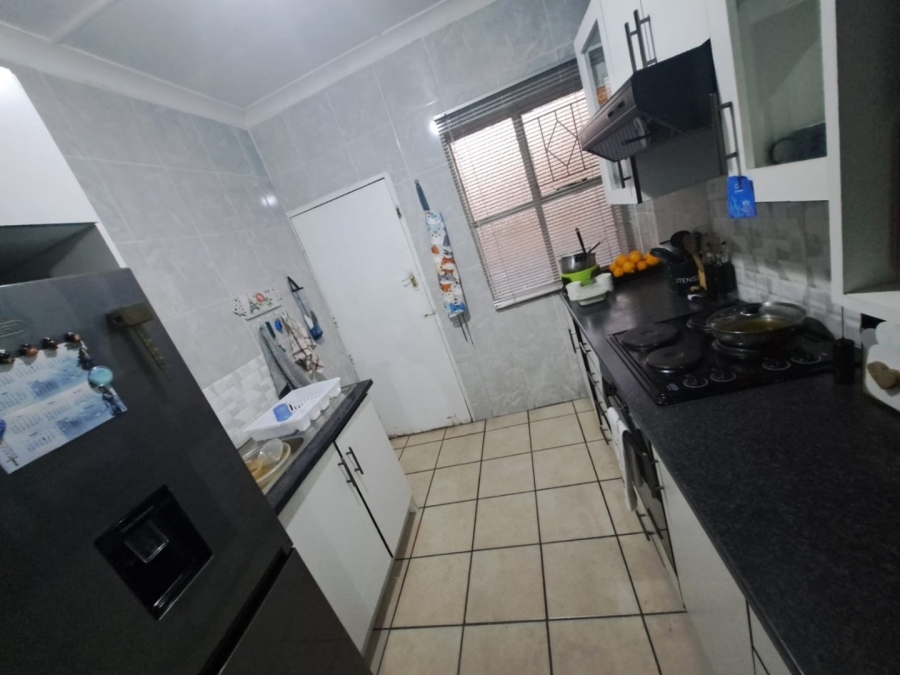 2 Bedroom Property for Sale in Brakpan Central Gauteng