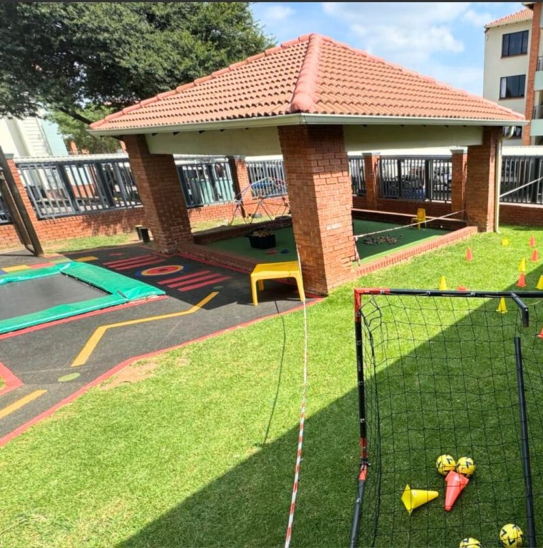 1 Bedroom Property for Sale in Greenstone Ridge Gauteng