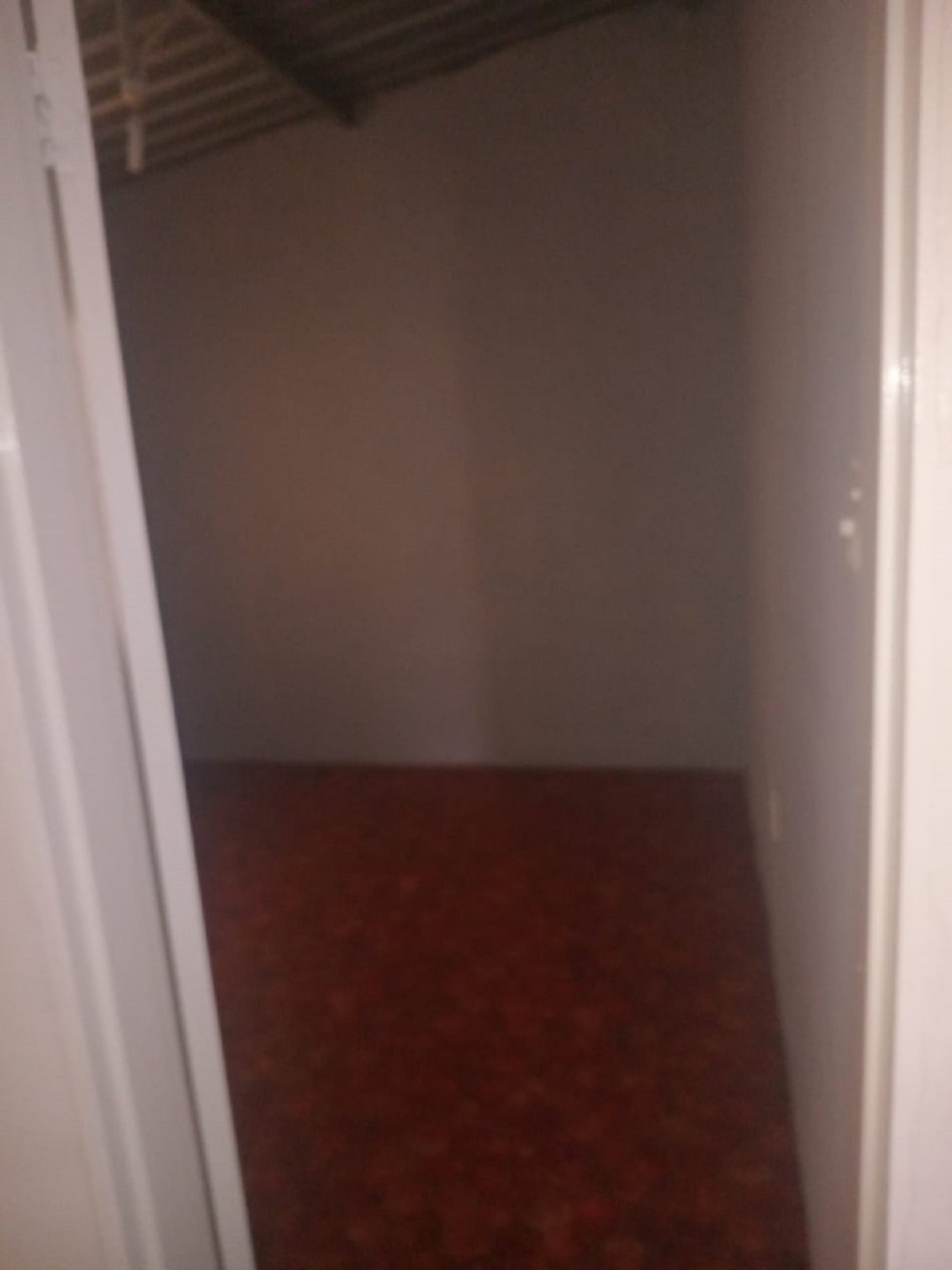 2 Bedroom Property for Sale in Daveyton Gauteng