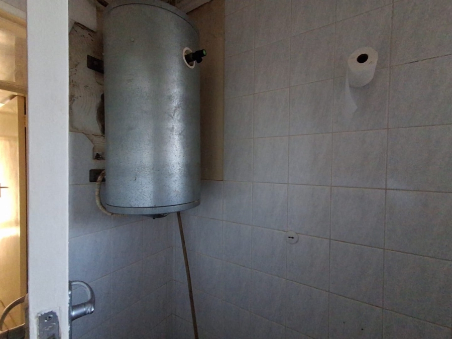 2 Bedroom Property for Sale in Gezina Gauteng