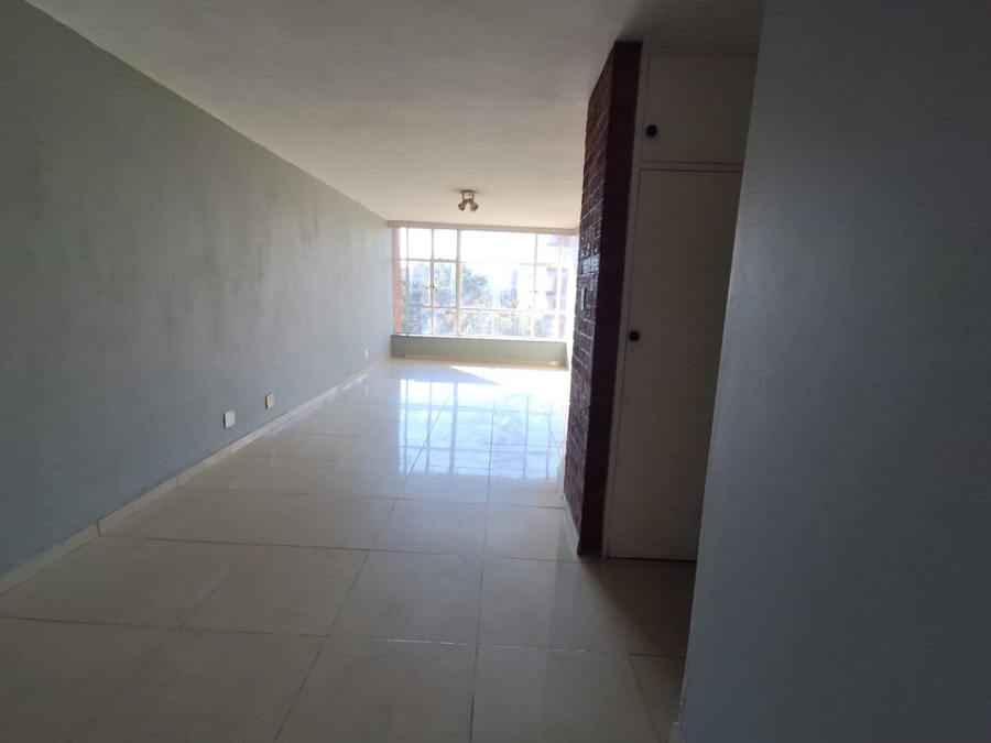 2 Bedroom Property for Sale in Gezina Gauteng