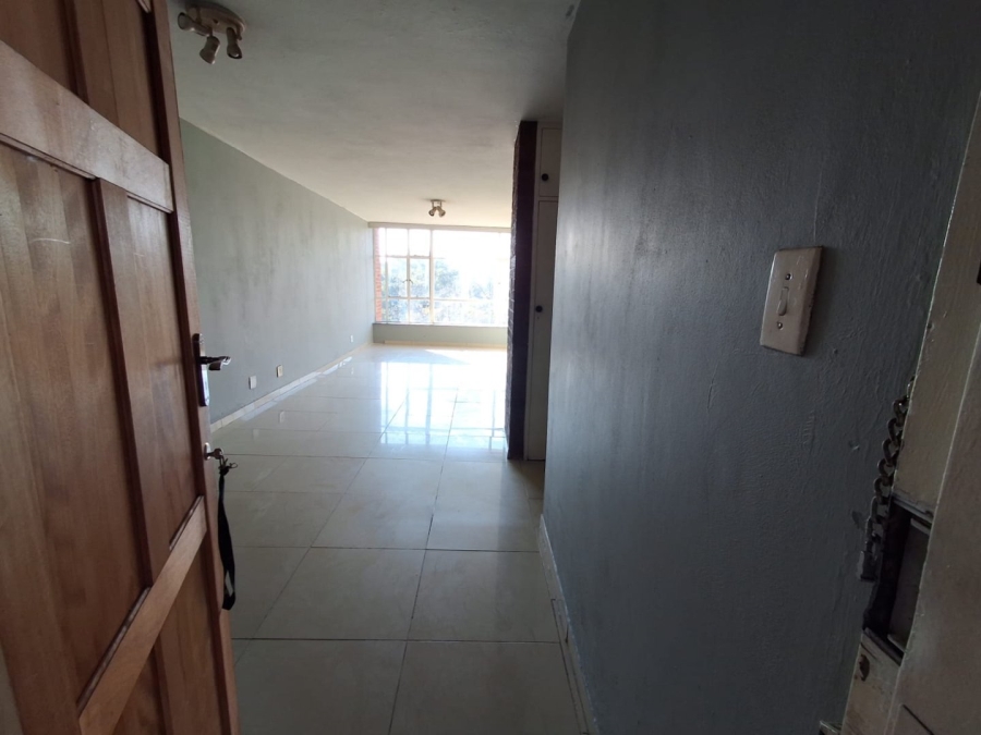 2 Bedroom Property for Sale in Gezina Gauteng