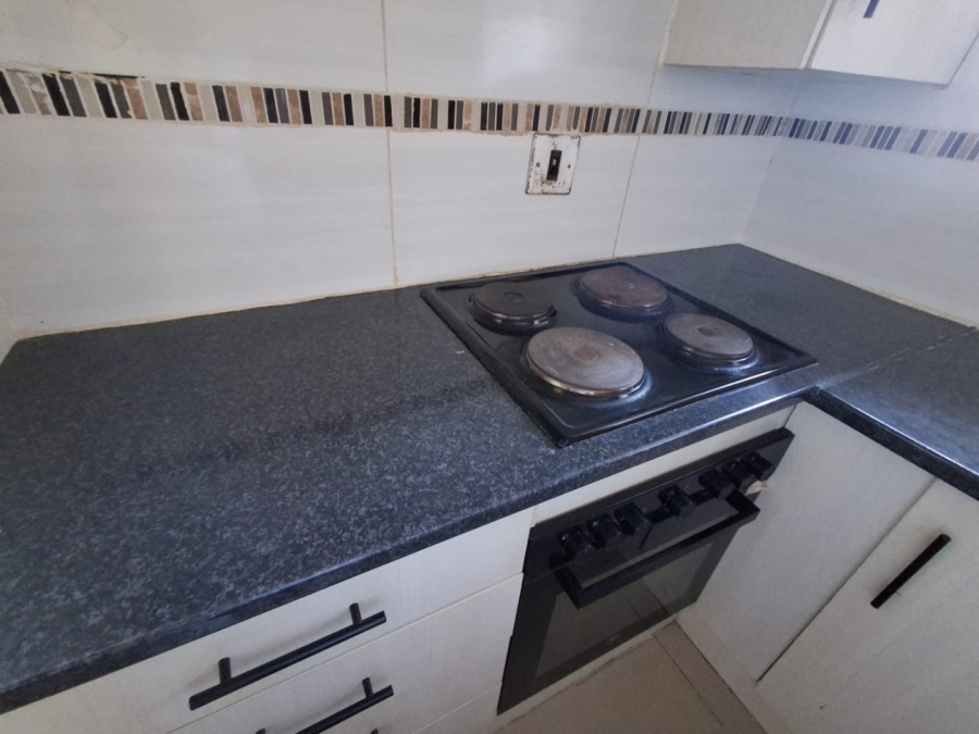2 Bedroom Property for Sale in Gezina Gauteng