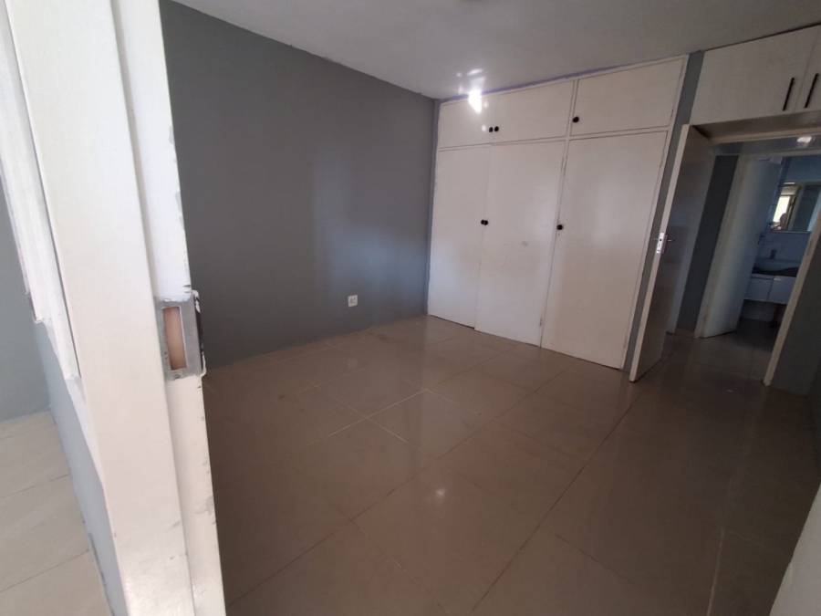 2 Bedroom Property for Sale in Gezina Gauteng