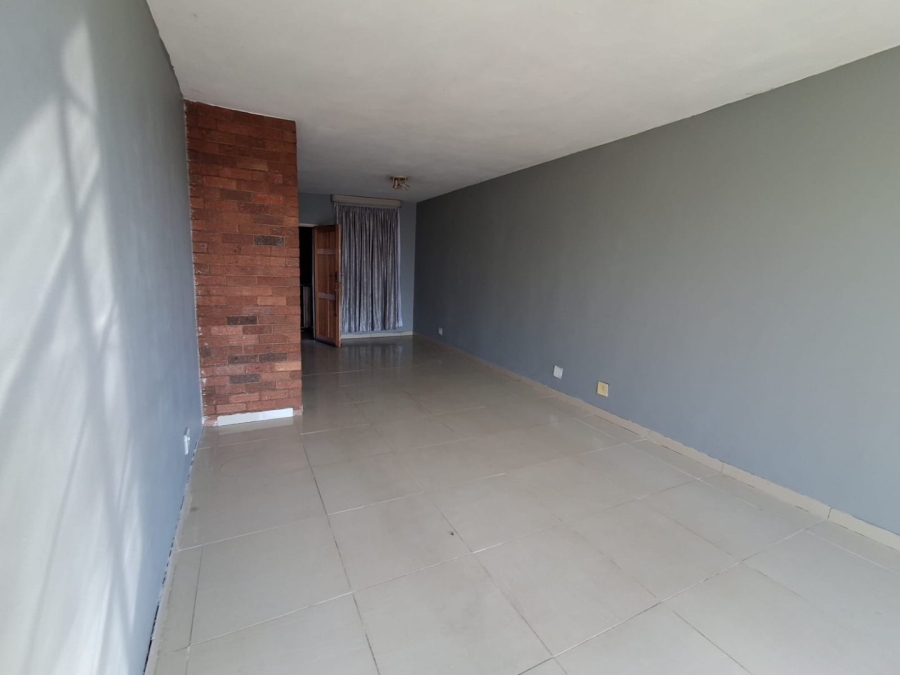 2 Bedroom Property for Sale in Gezina Gauteng