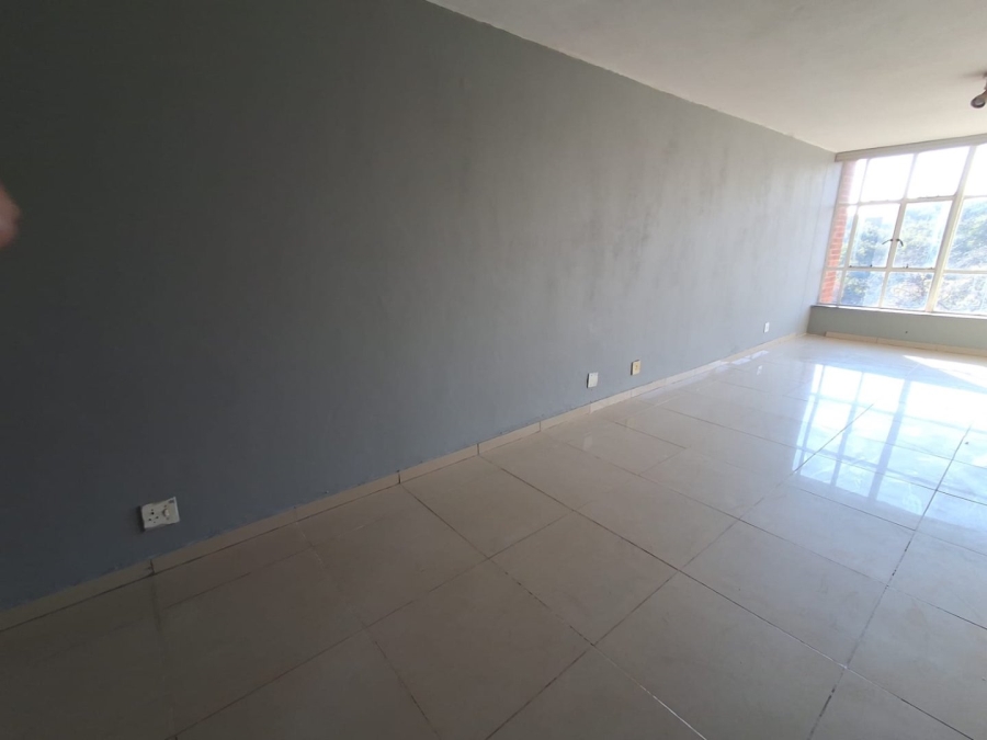 2 Bedroom Property for Sale in Gezina Gauteng