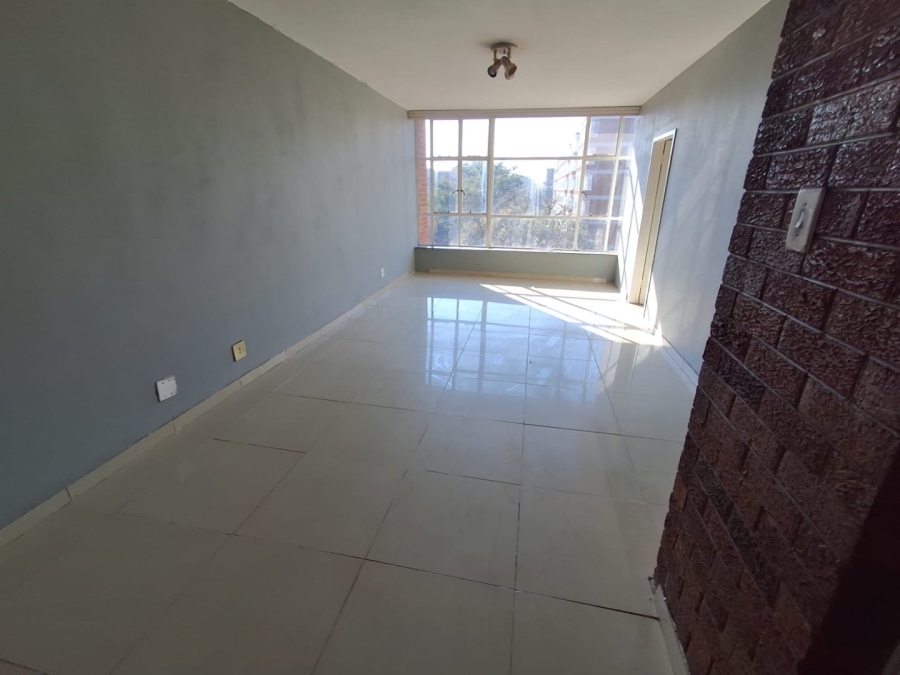 2 Bedroom Property for Sale in Gezina Gauteng