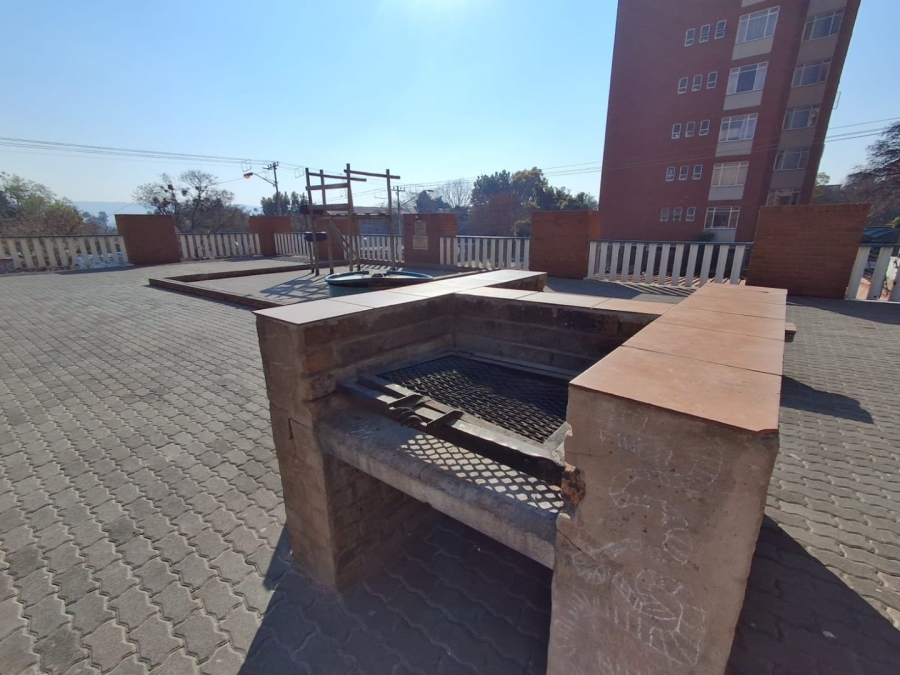 2 Bedroom Property for Sale in Gezina Gauteng