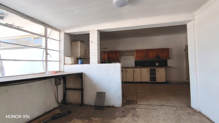 Commercial Property for Sale in Buyscelia Gauteng