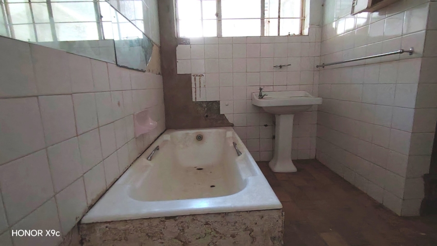 Commercial Property for Sale in Buyscelia Gauteng
