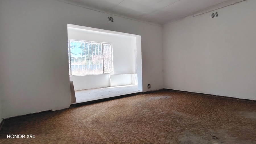 Commercial Property for Sale in Buyscelia Gauteng