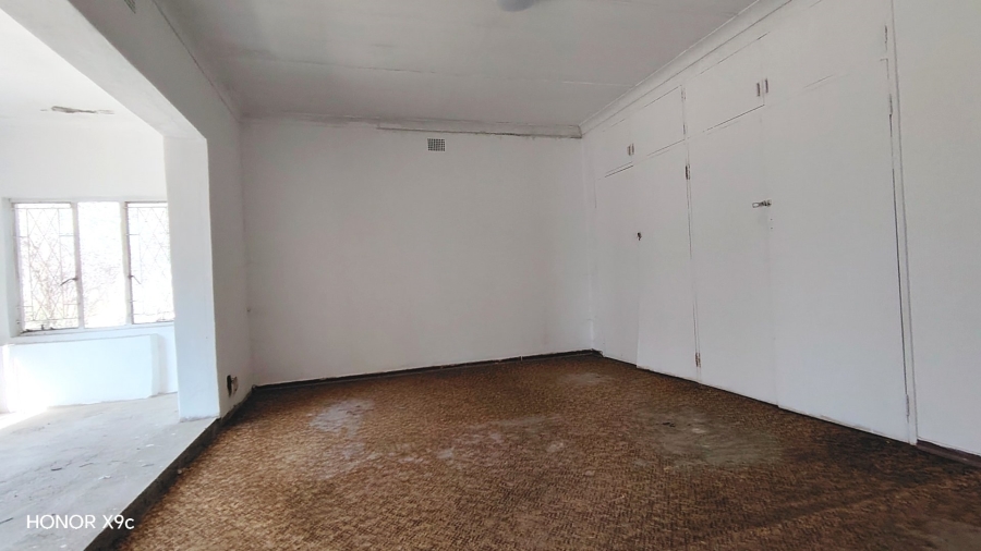 Commercial Property for Sale in Buyscelia Gauteng