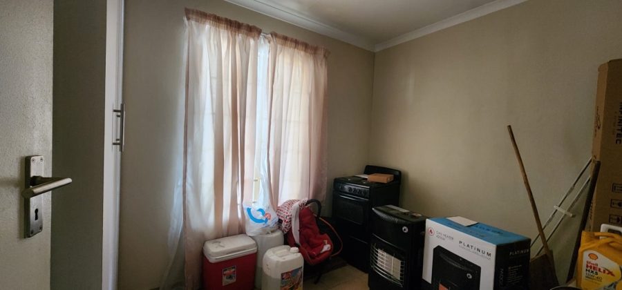 3 Bedroom Property for Sale in Windmill Park Gauteng