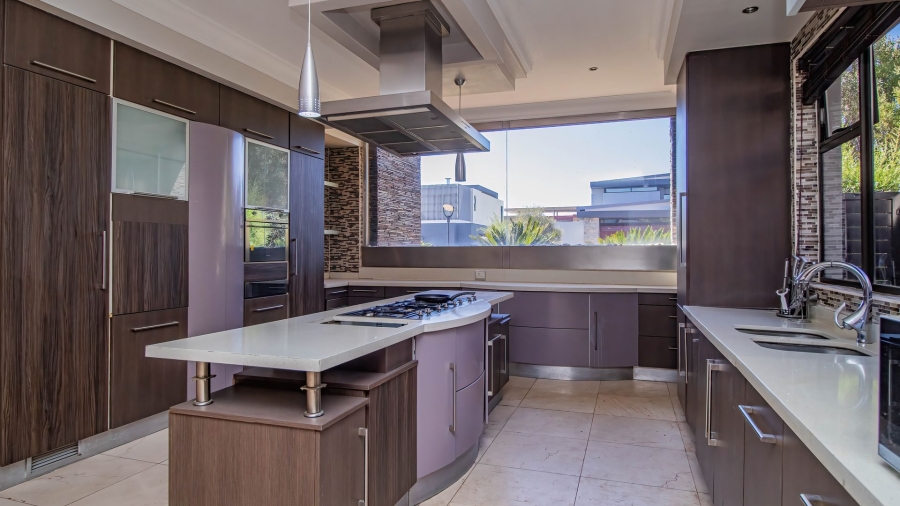 7 Bedroom Property for Sale in Serengeti Lifestyle Estate Gauteng