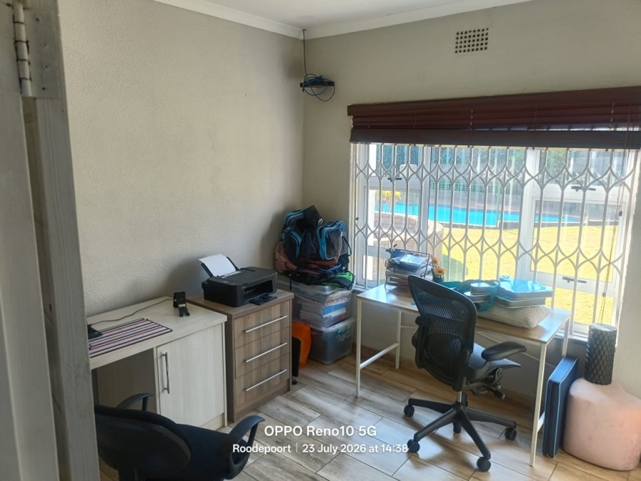 4 Bedroom Property for Sale in Roodepoort West Gauteng