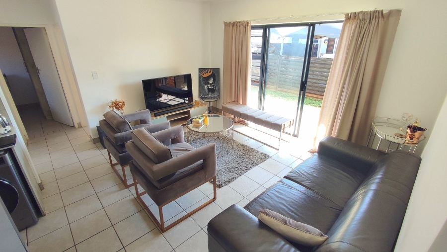 4 Bedroom Property for Sale in Monavoni Gauteng