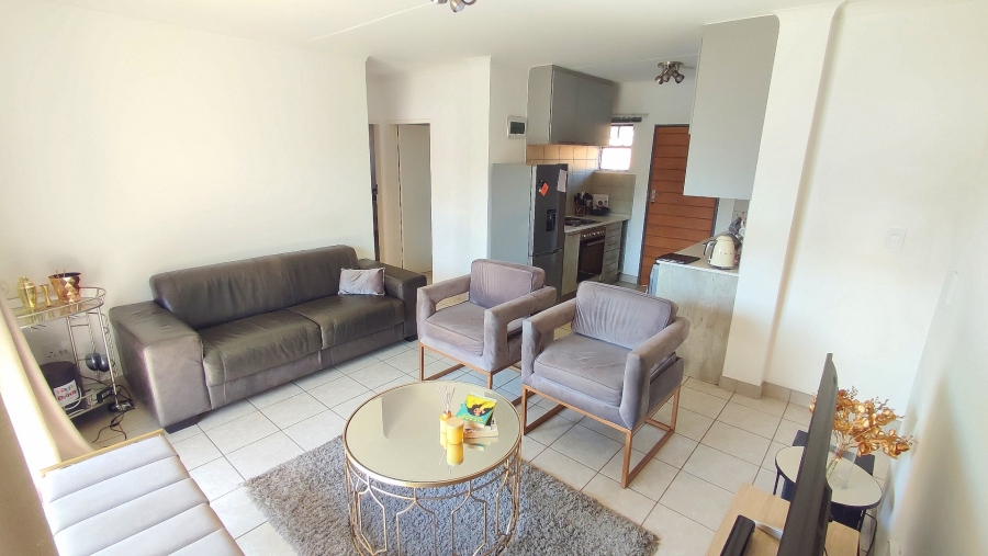 4 Bedroom Property for Sale in Monavoni Gauteng