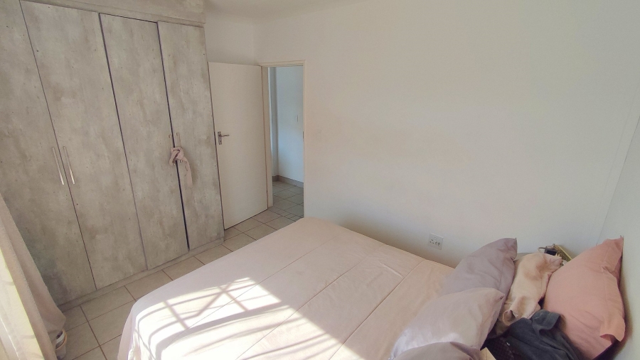 4 Bedroom Property for Sale in Monavoni Gauteng