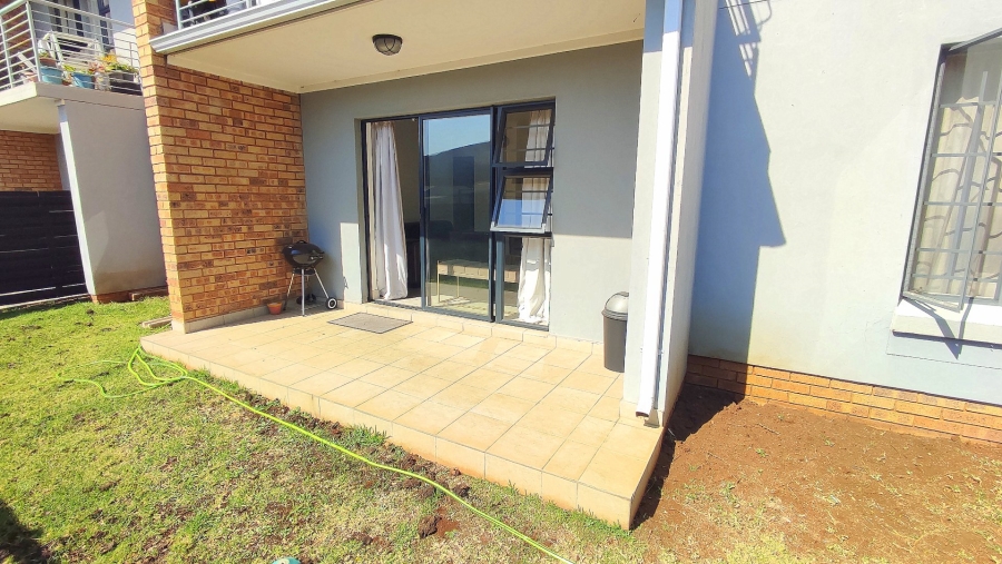 4 Bedroom Property for Sale in Monavoni Gauteng