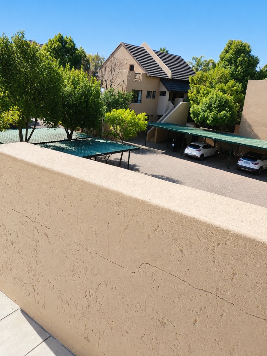 2 Bedroom Property for Sale in Sunninghill Gauteng