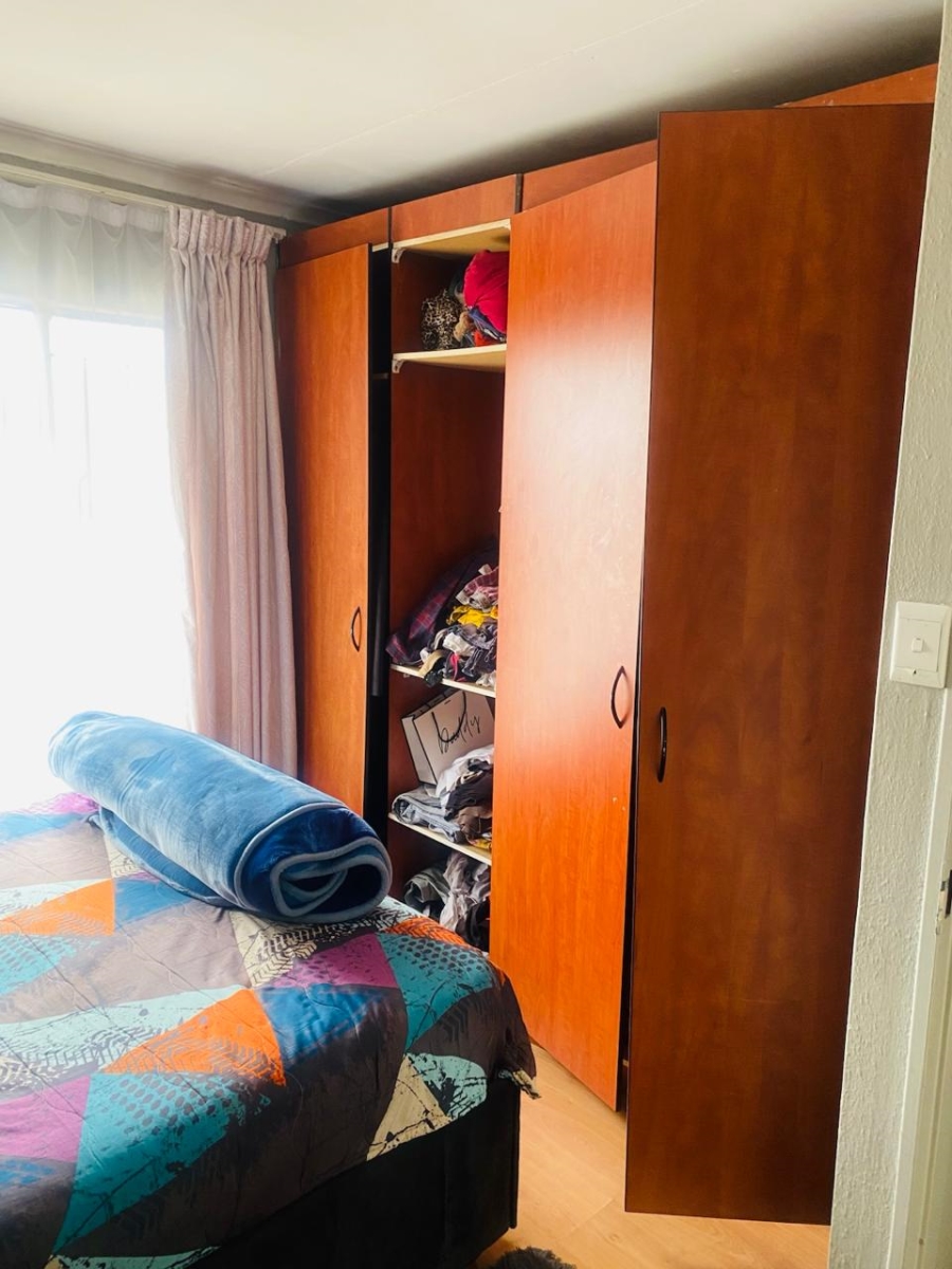 3 Bedroom Property for Sale in Clayville Industria Gauteng