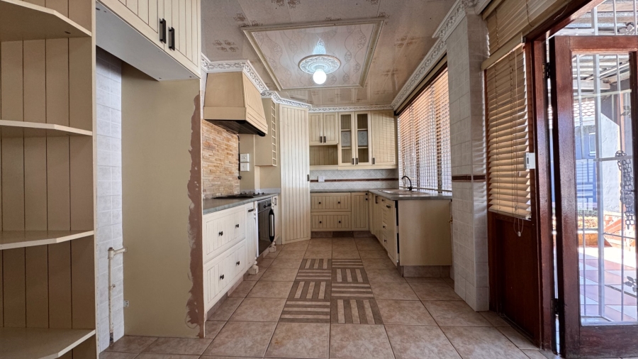 3 Bedroom Property for Sale in Risiville Gauteng
