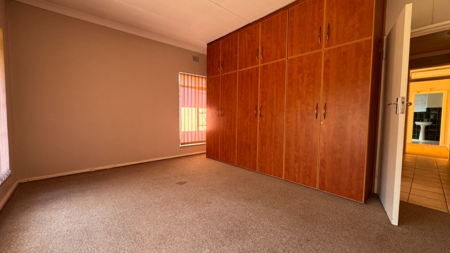 3 Bedroom Property for Sale in Risiville Gauteng
