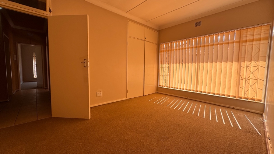 3 Bedroom Property for Sale in Risiville Gauteng